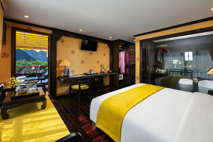 king-suite-nostalgia-cruise-halong-bay